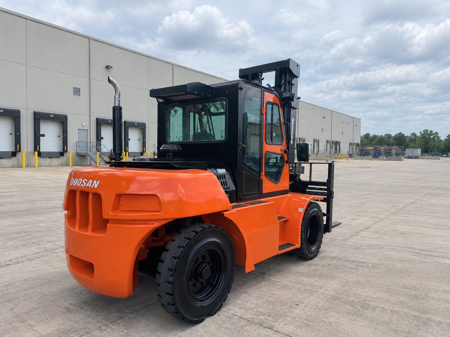 Doosan D90S-5 — equipment photo 5 of 9